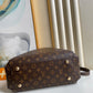 LV Montaigne MM Monogram Canvas For Women,  Shoulder And Crossbody Bags 13in/33cm LV M41056