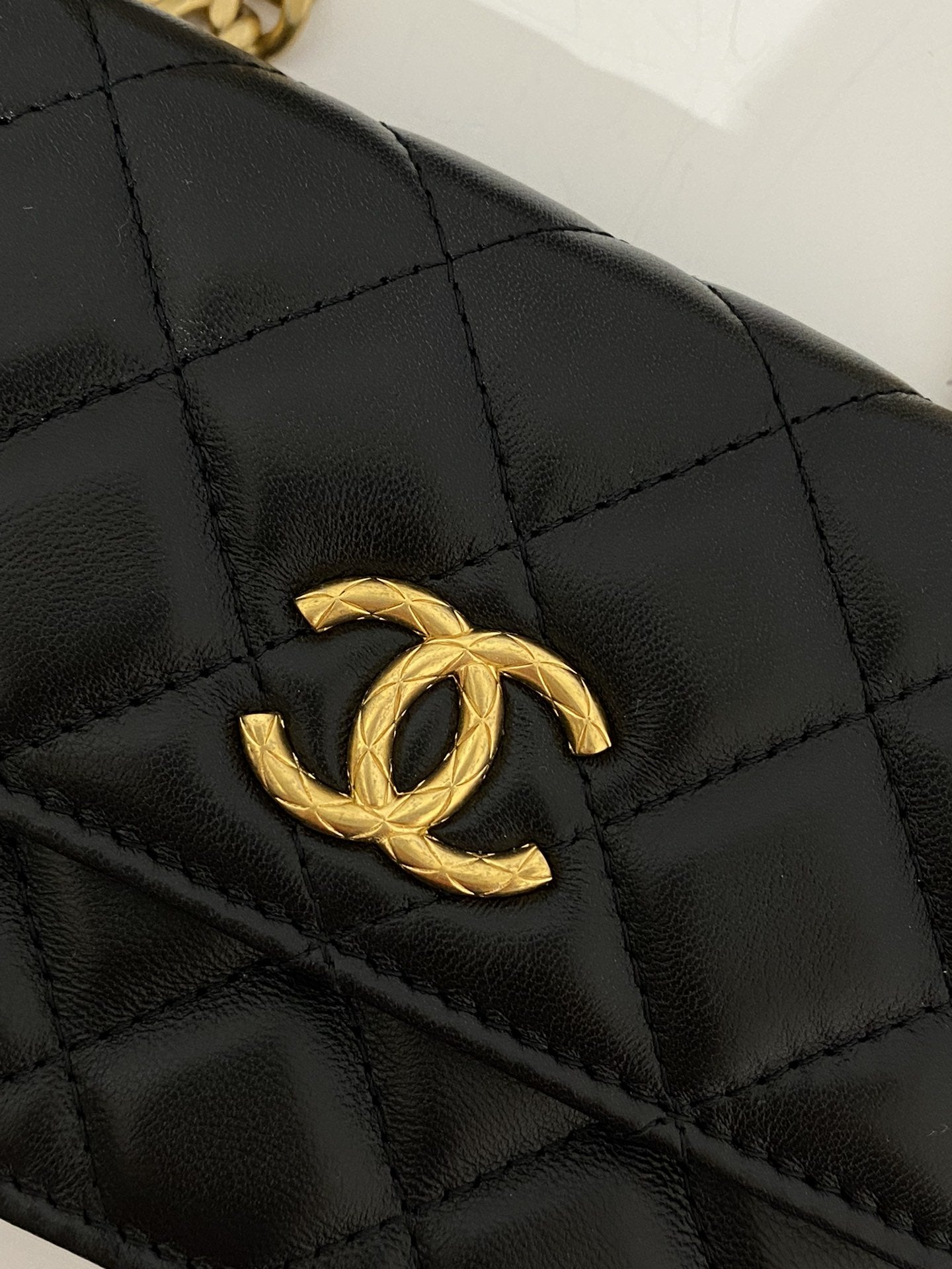 ChanelWallet With Strap Black For Women, Women’s Bags 6.7in/17cm