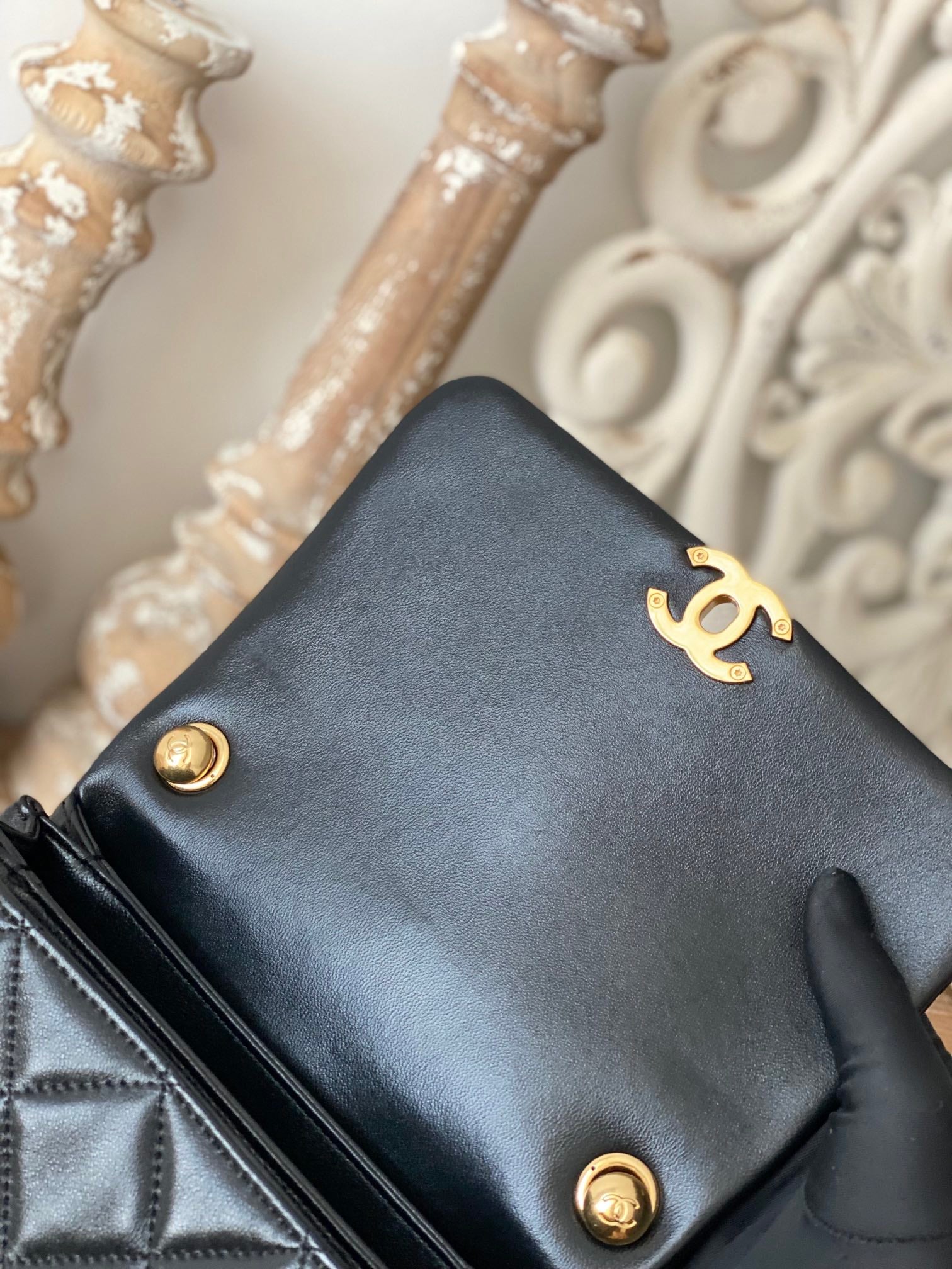 CHL Classic Diamond Flap Bag Black For Women, Women’s Bags 9.1in/23cm