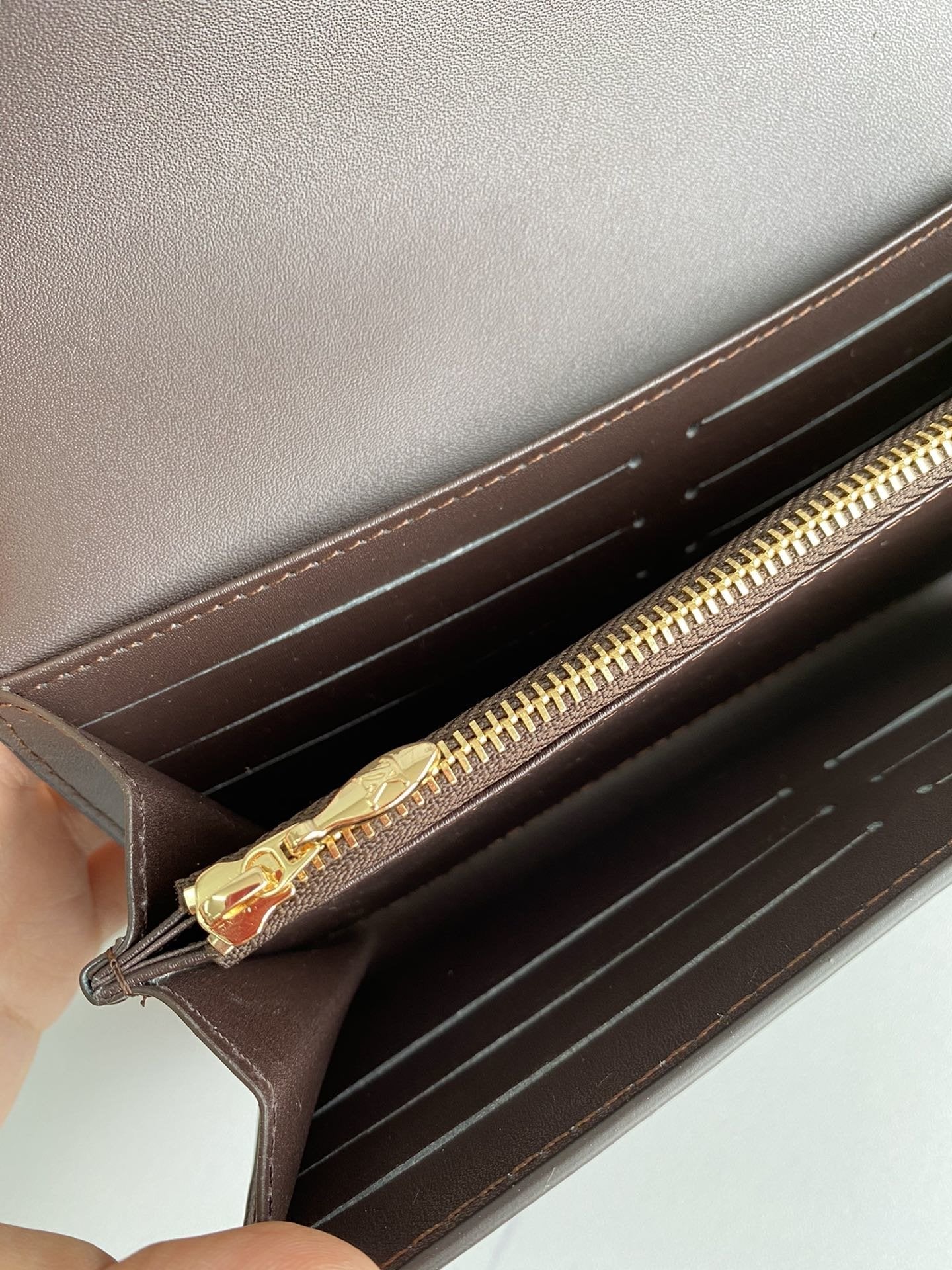 BL - High Quality Wallet LUV 003