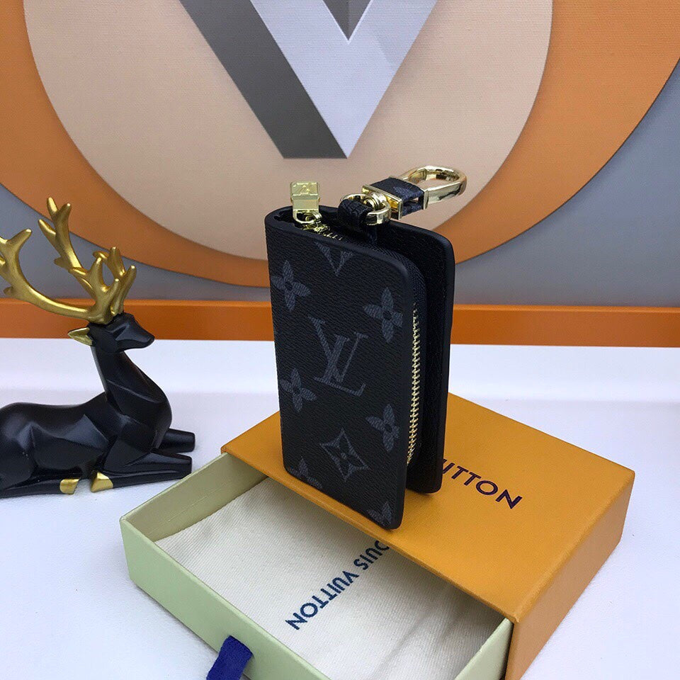BL -High Quality Keychains LUV 064