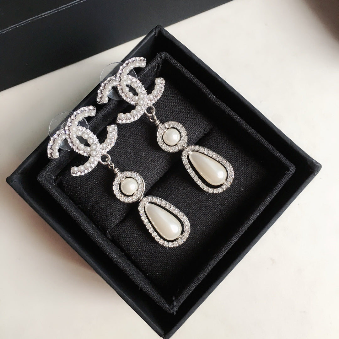 BL - High Quality Earring CHL 079