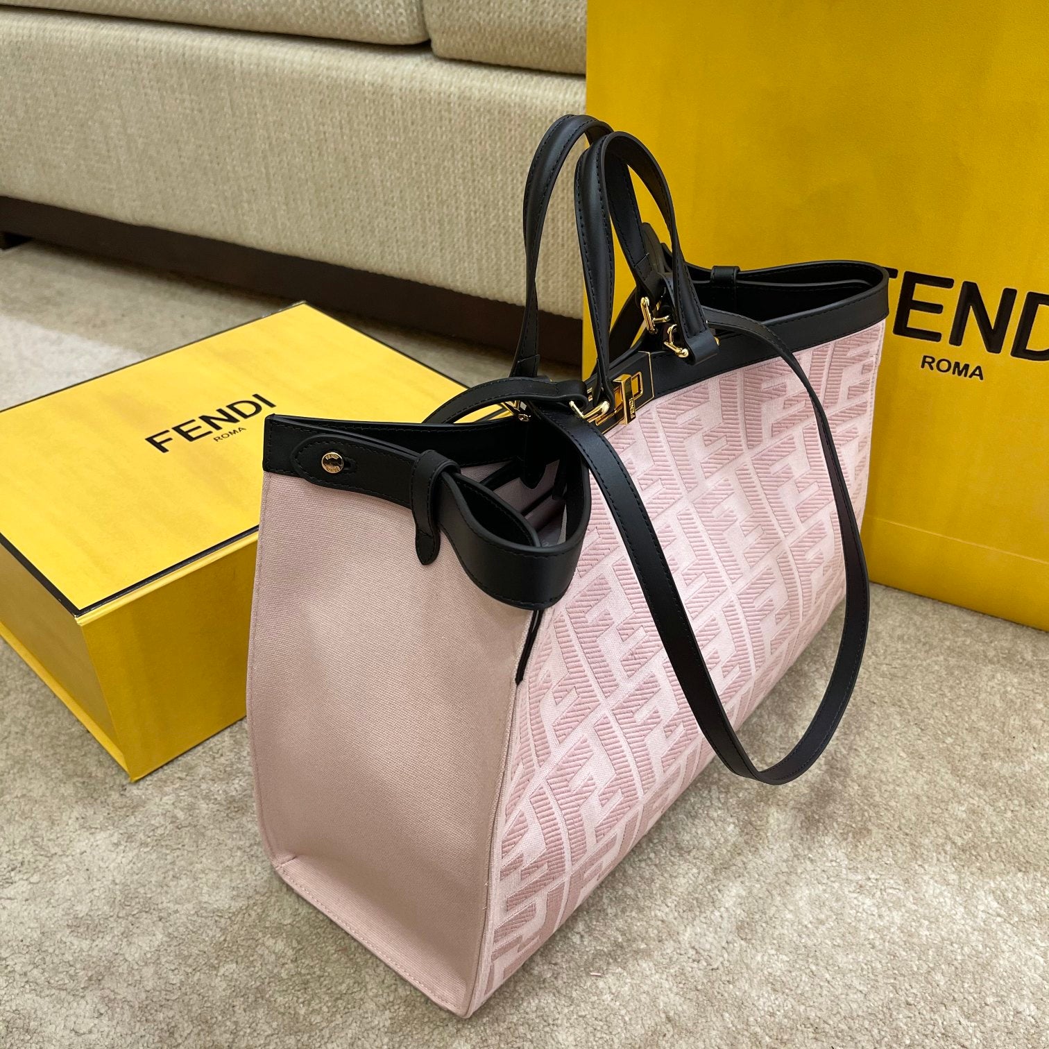 FI Peekaboo X-tote Bag Pink Canvas For Women, Women’s Handbags, Shoulder Bags 16.1in/41cm FF 8BH374