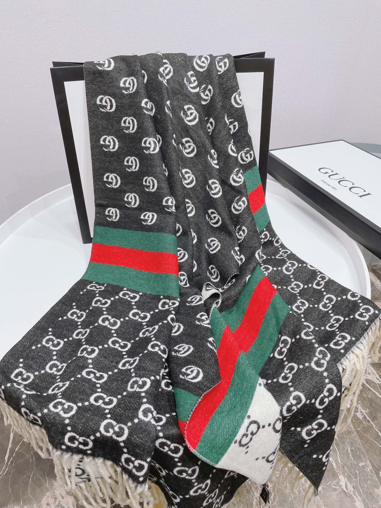 BL - High Quality GCI Scarf 024