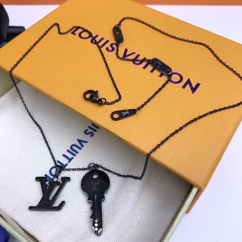 BL - High Quality Necklace LUV020
