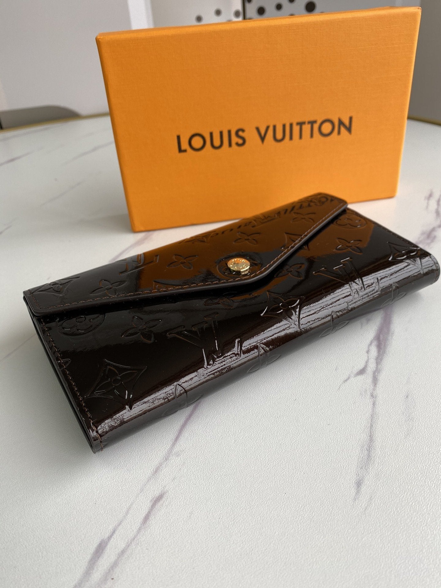 BL - High Quality Wallet LUV 003