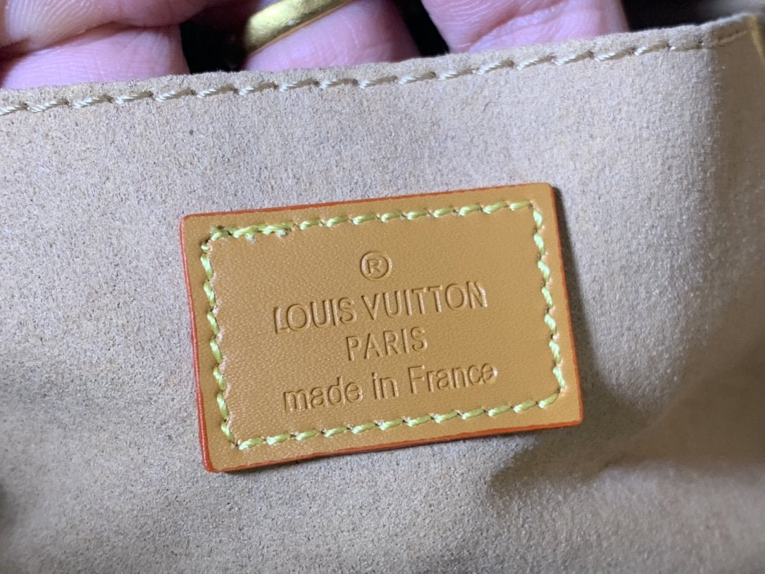 BL - High Quality Bags LUV 094