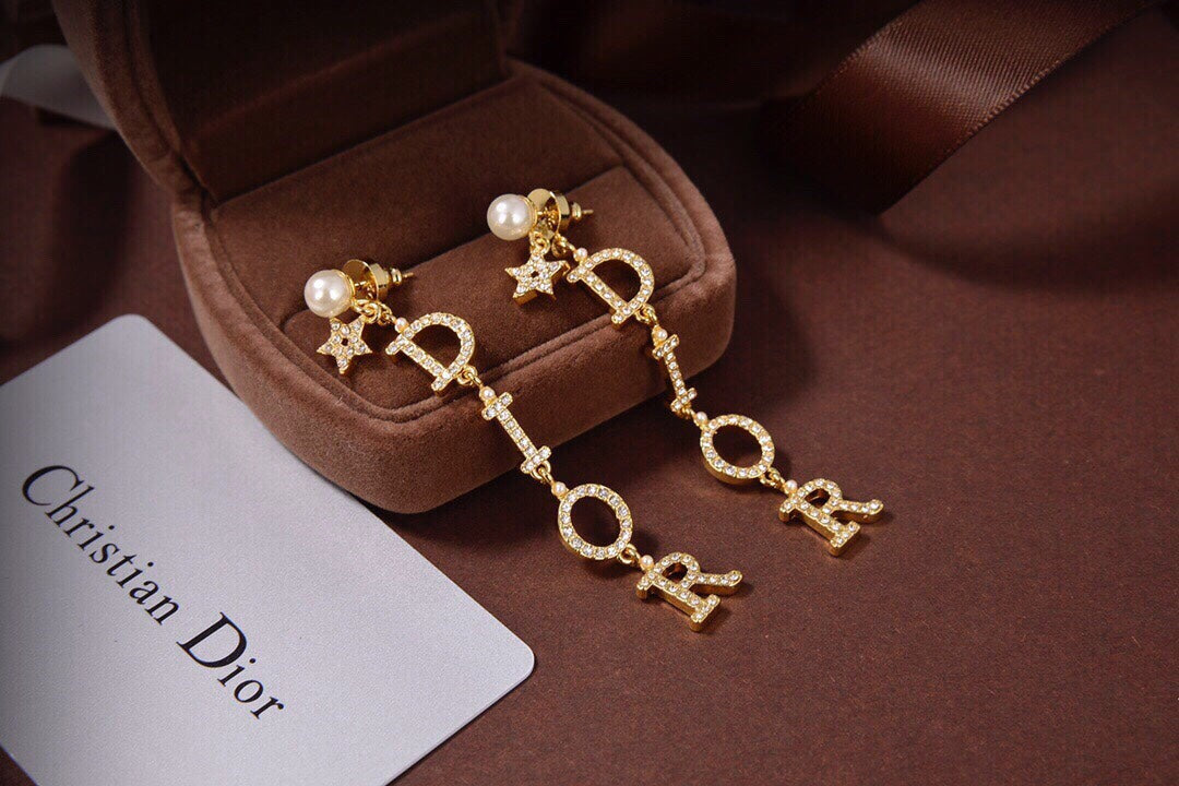 High Quality Earring Dir 013