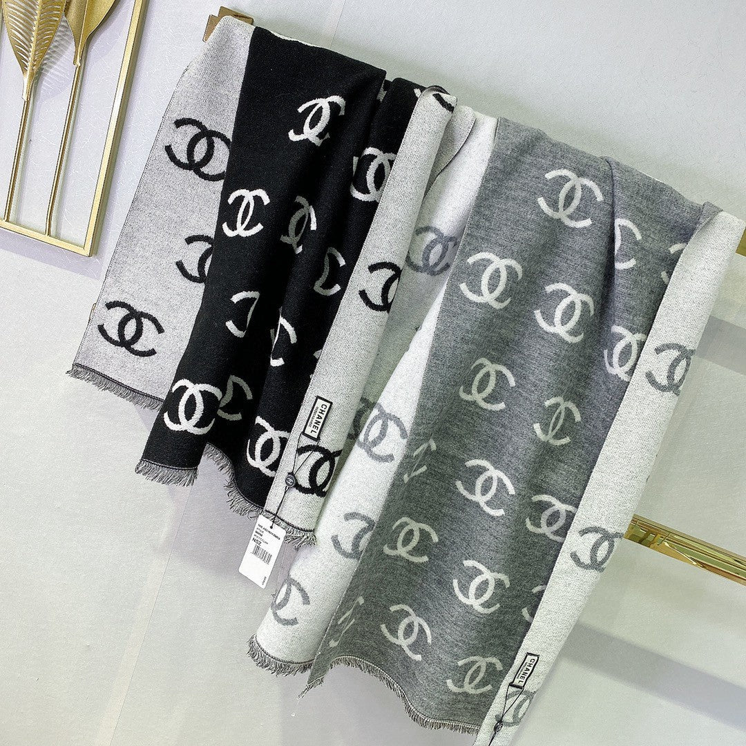 High Quality  CHL  Scarf 012