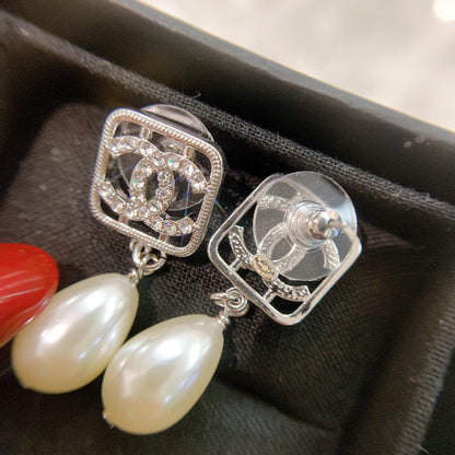 BL - High Quality Earring CHL 013