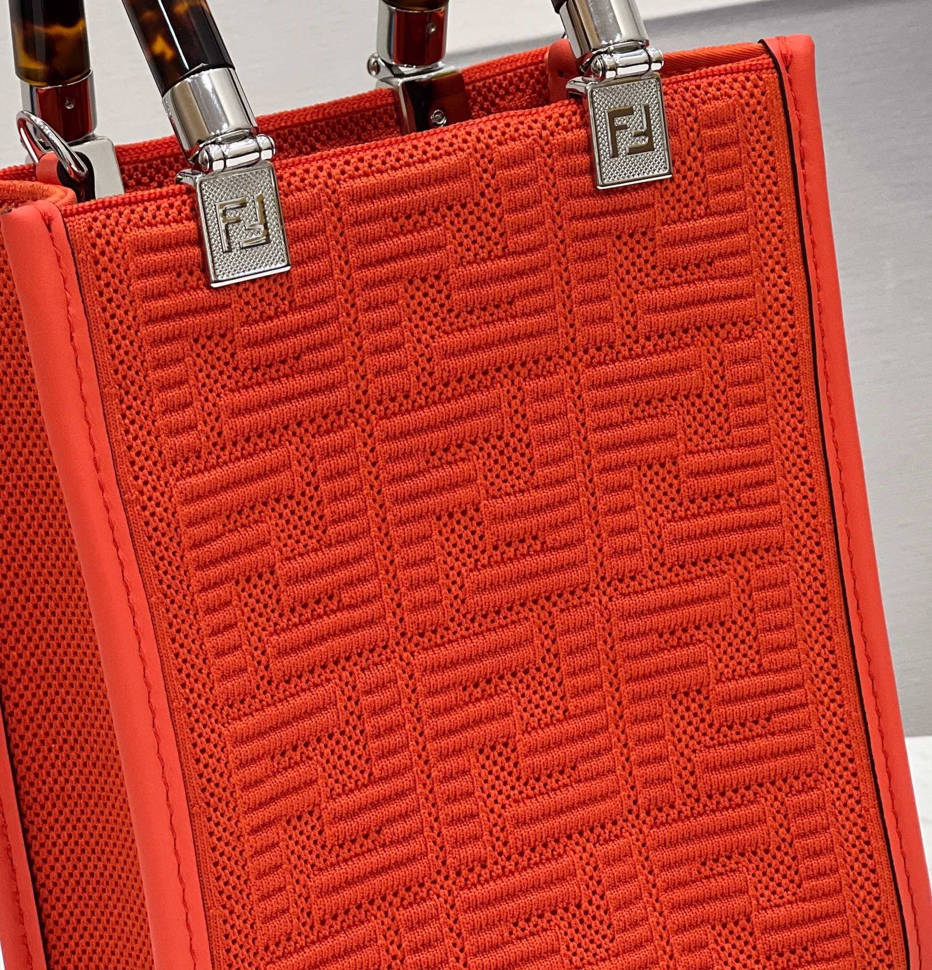FI Mini Sunshine Shopper Red For Women, Women’s Handbags, Shoulder And CrossBody Bags 7.1in/18cm FF 8BS051