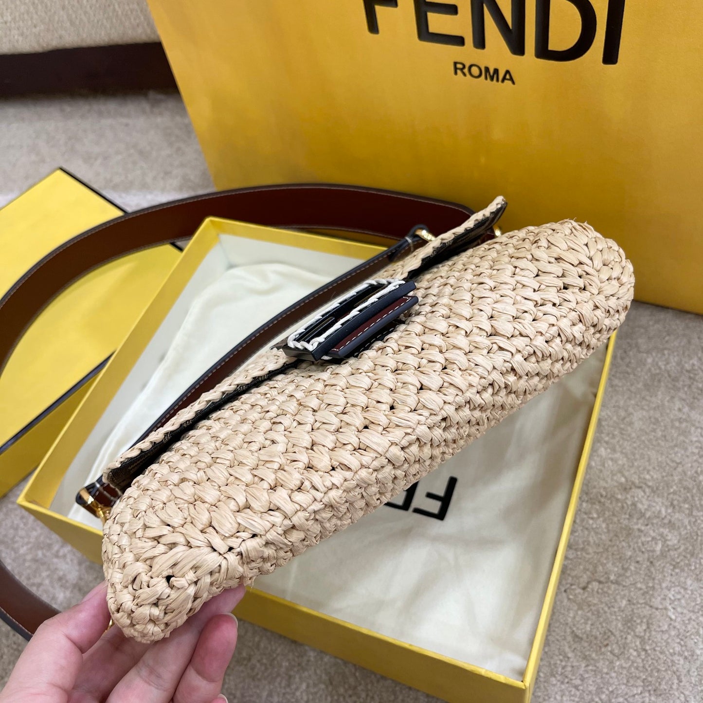 FI Baguette Woven Straw Red For Women, Women’s Handbags, Shoulder And Crossbody Bags 10.2in/26cm FF