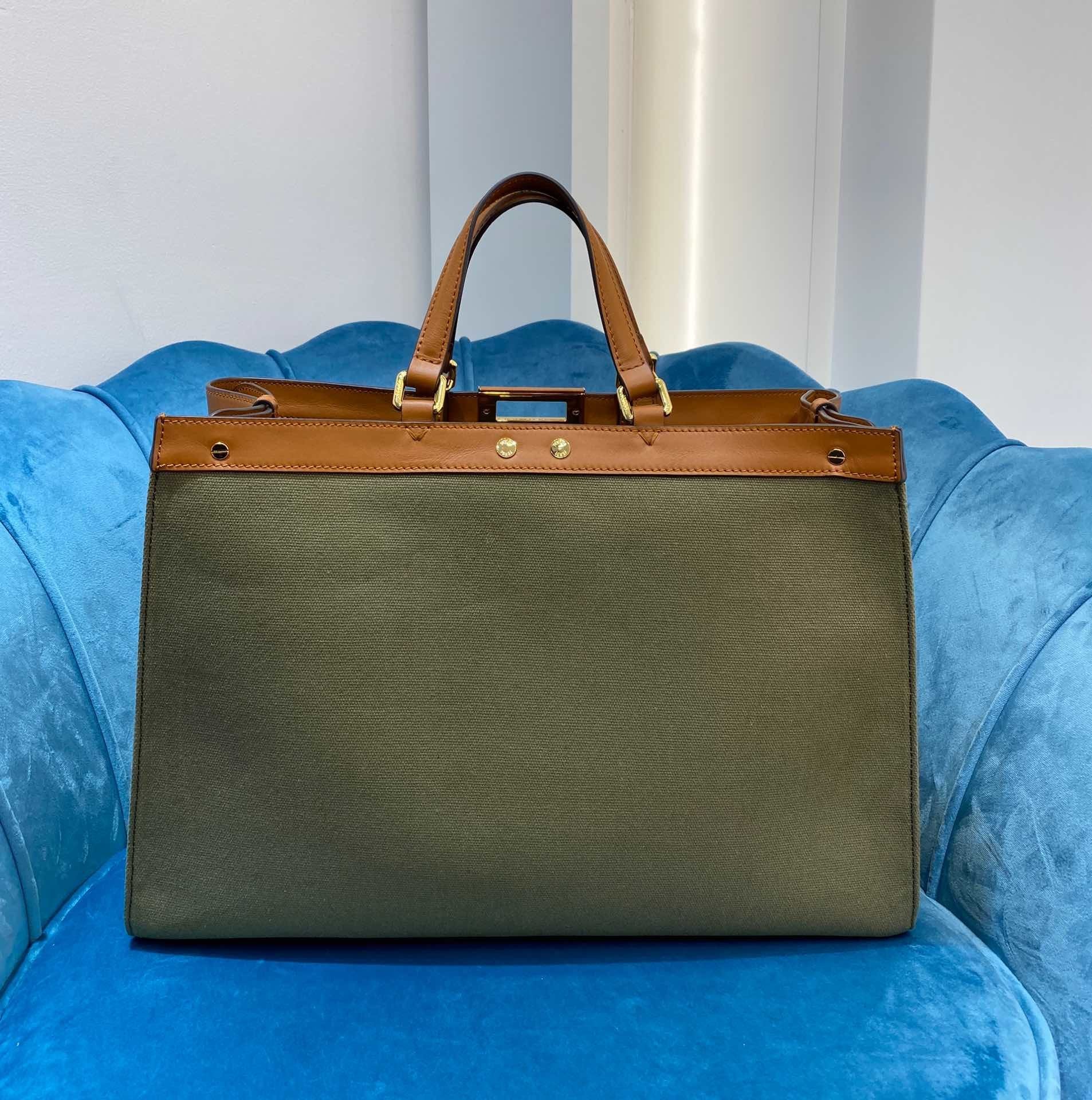 FI Peekaboo x Tote Bag Khaki For Women, Women’s Bags 15.7in/40cm FF 8BH374