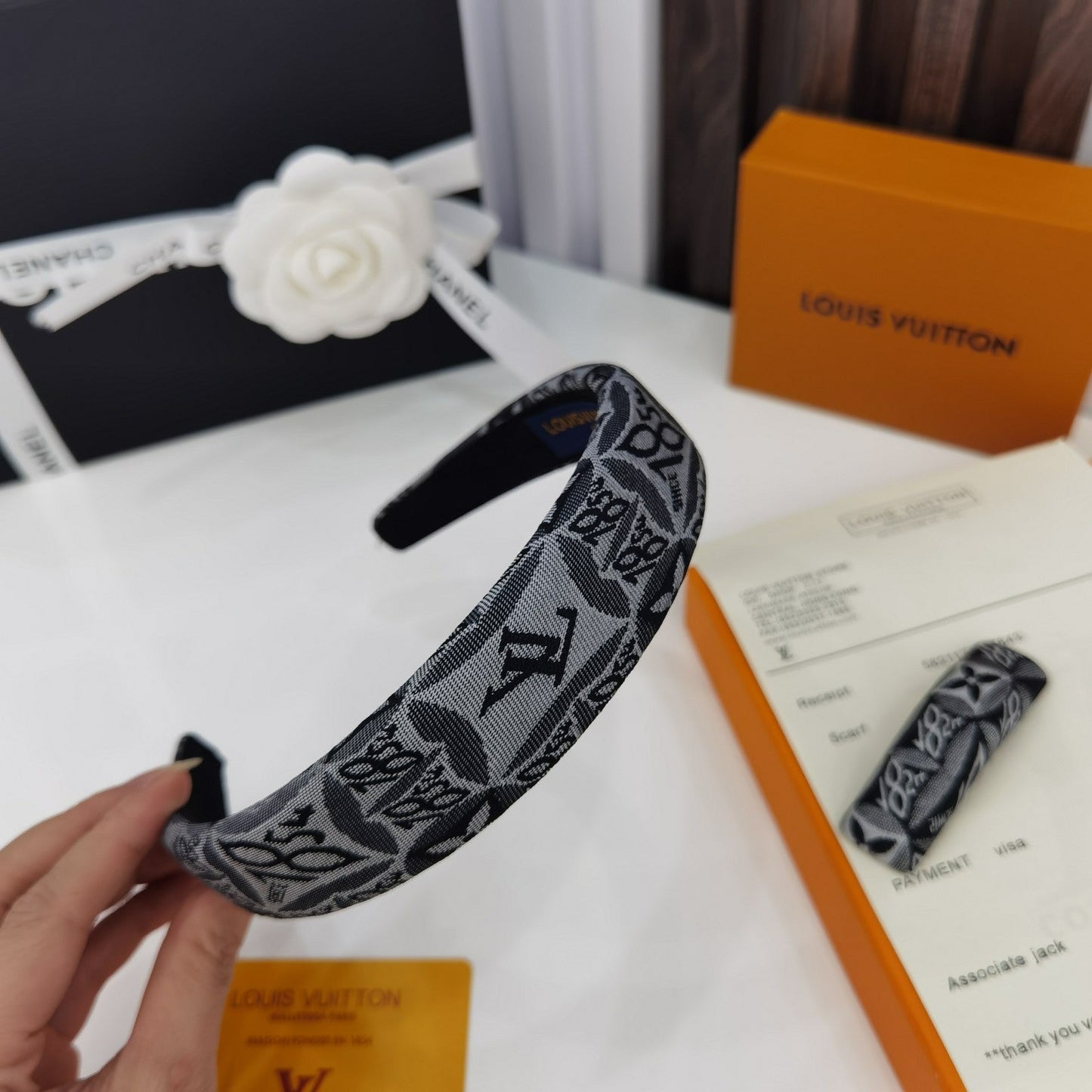 BL - New Hair Band LUV 040