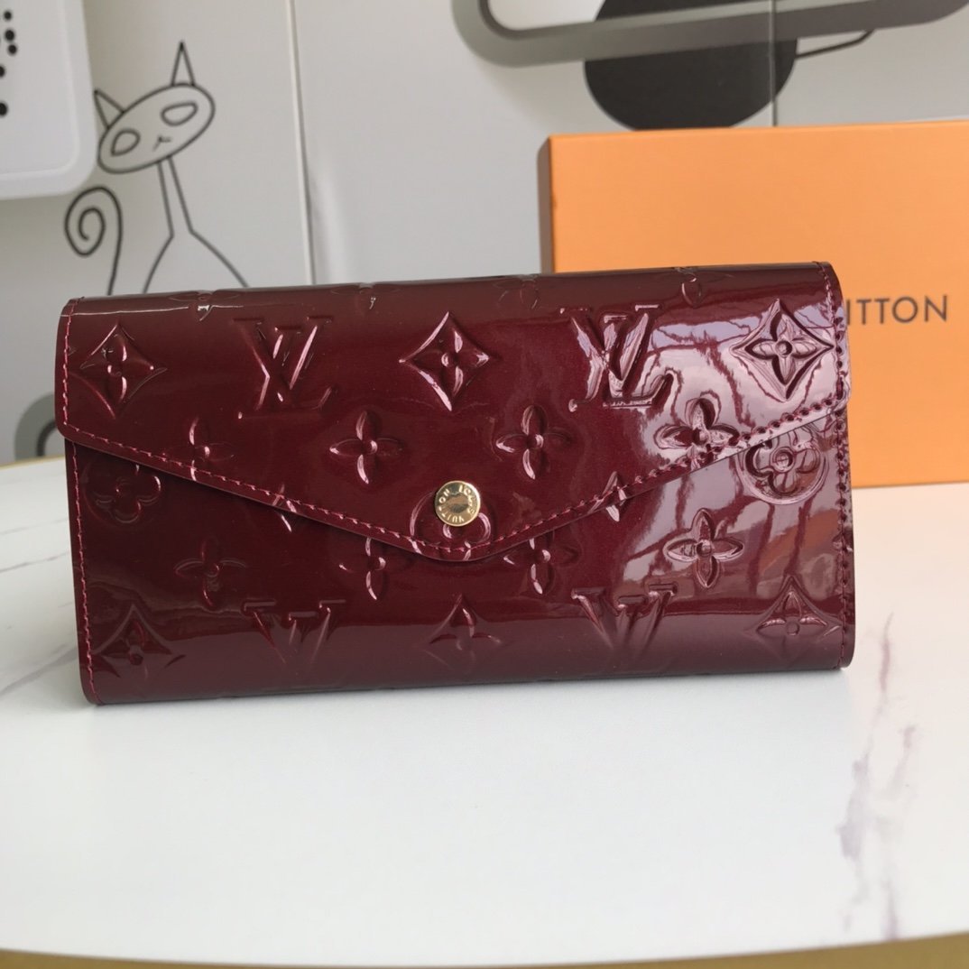 BL - High Quality Wallet LUV 007
