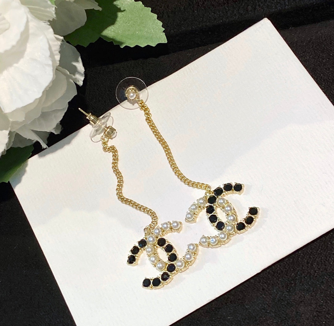 BL - High Quality Earring CHL 037