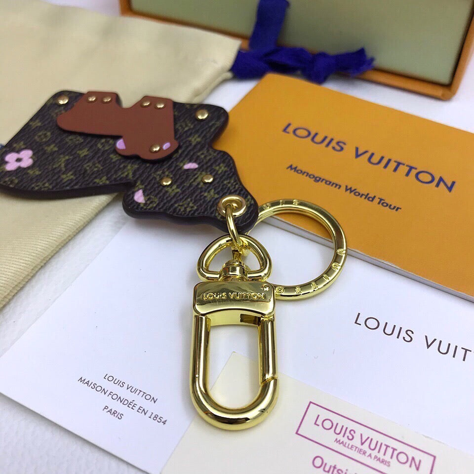 BL - High Quality Keychains LUV 017