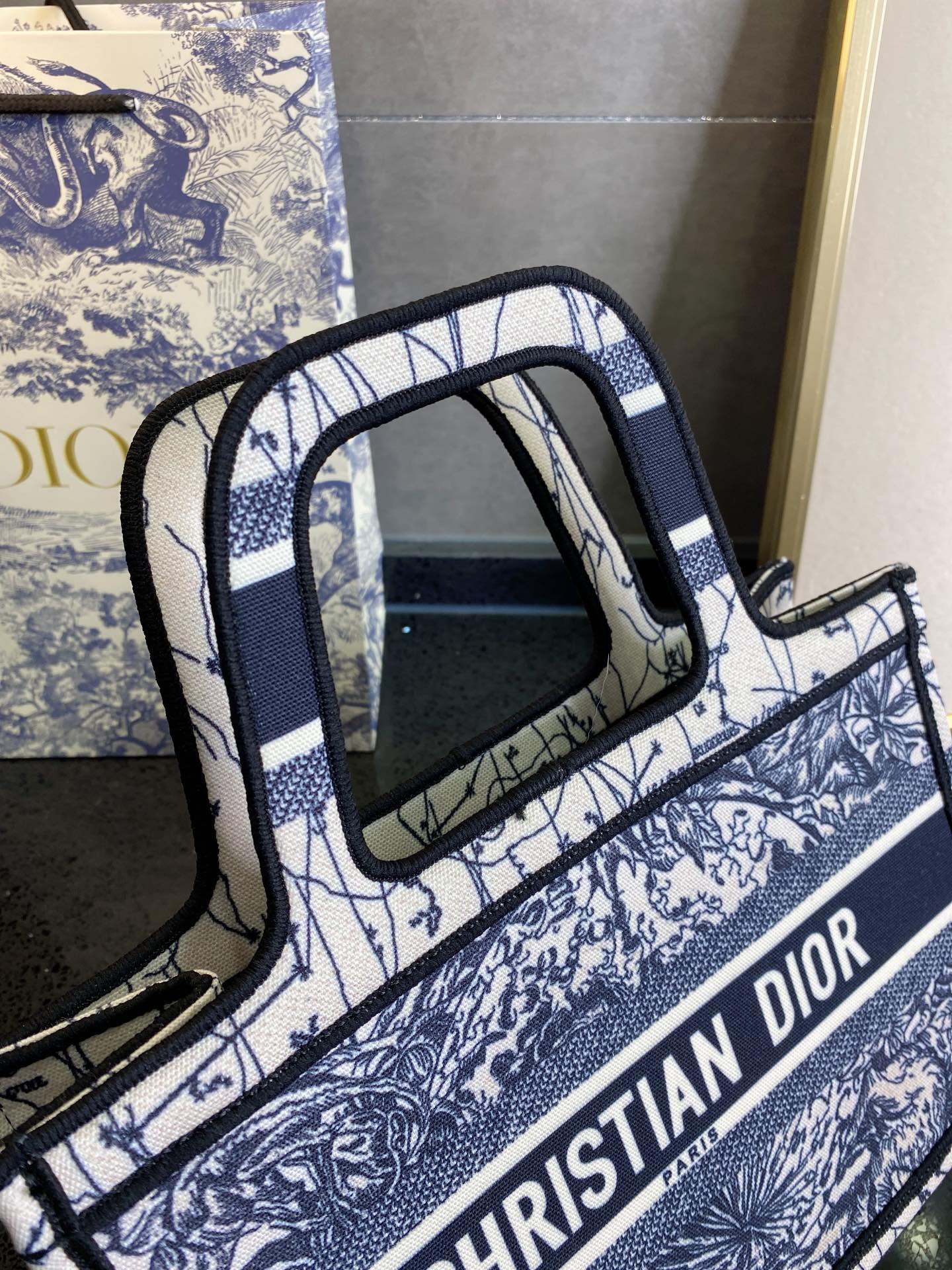 BL - High Quality Bags DIR 186