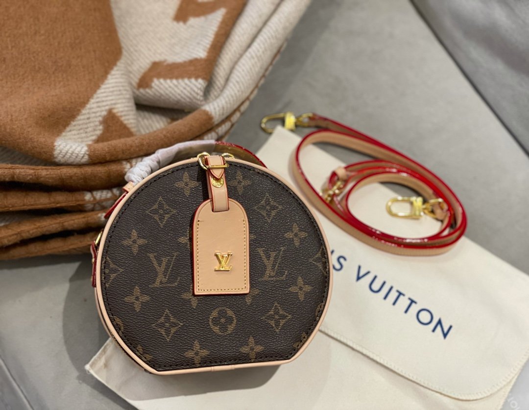 BL - High Quality Bags LUV 074