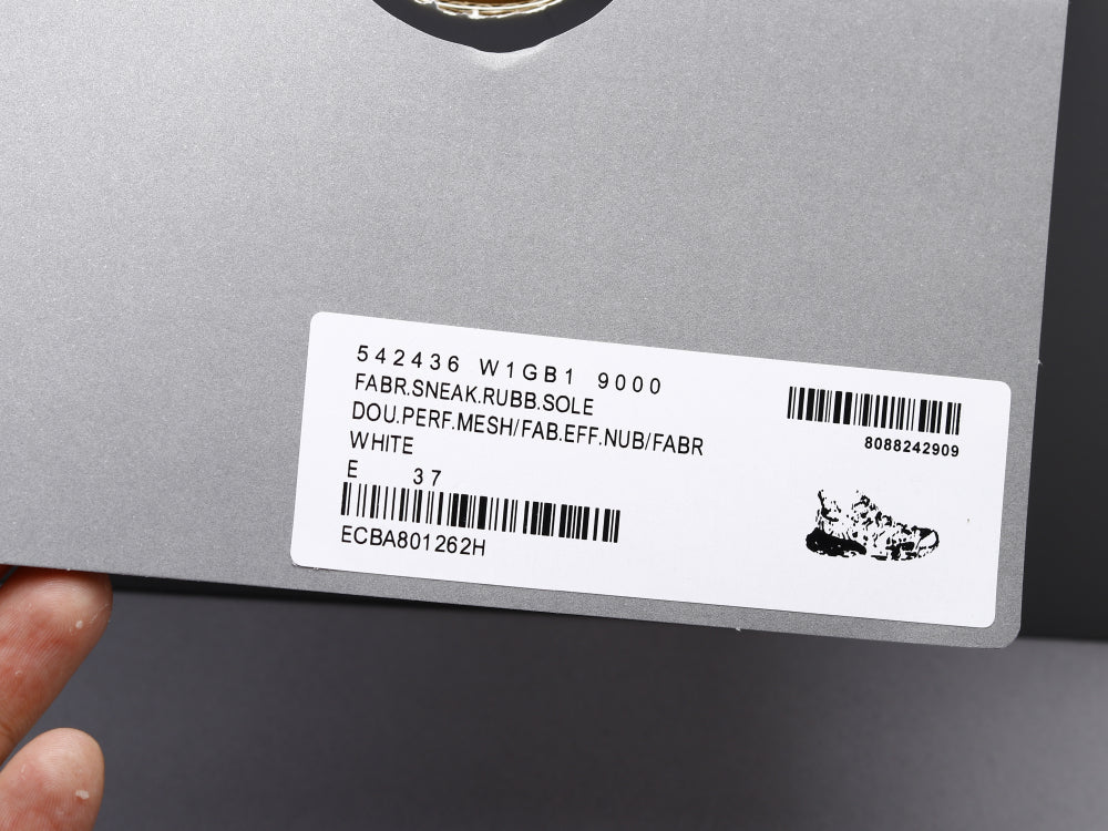BL - Bla Track Three Generations White Sneaker