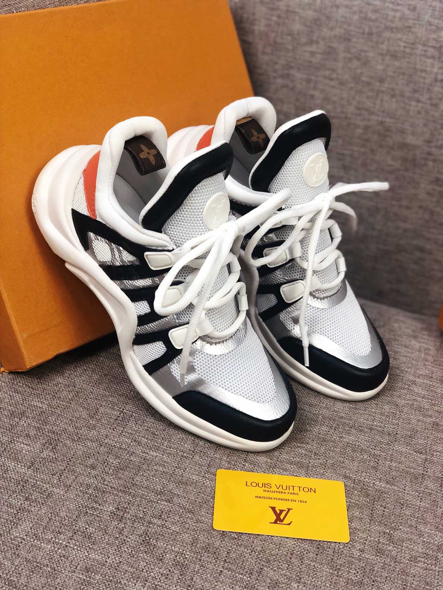 BL - LUV Archlight White Black Orange Sneaker