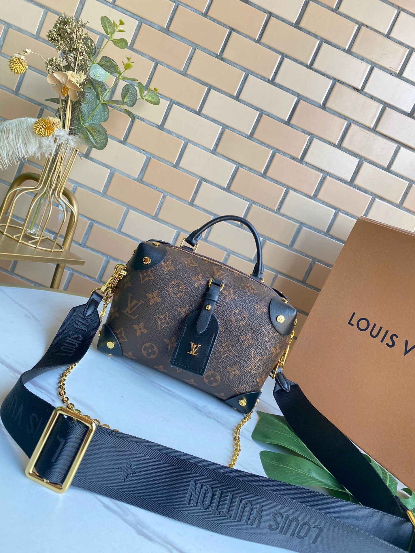 BL - High Quality Bags LUV 107