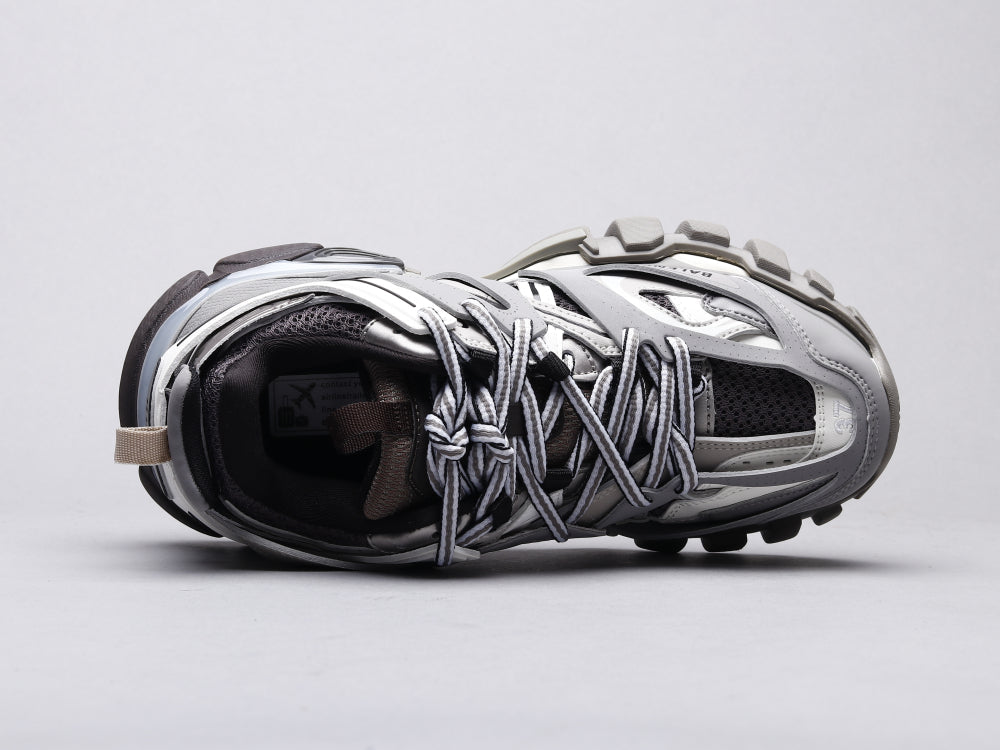 BL - Bla Track LED Sneaker