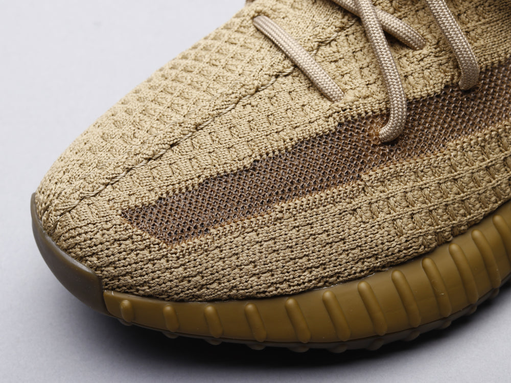 BL - Yzy 350 Earth Sneaker