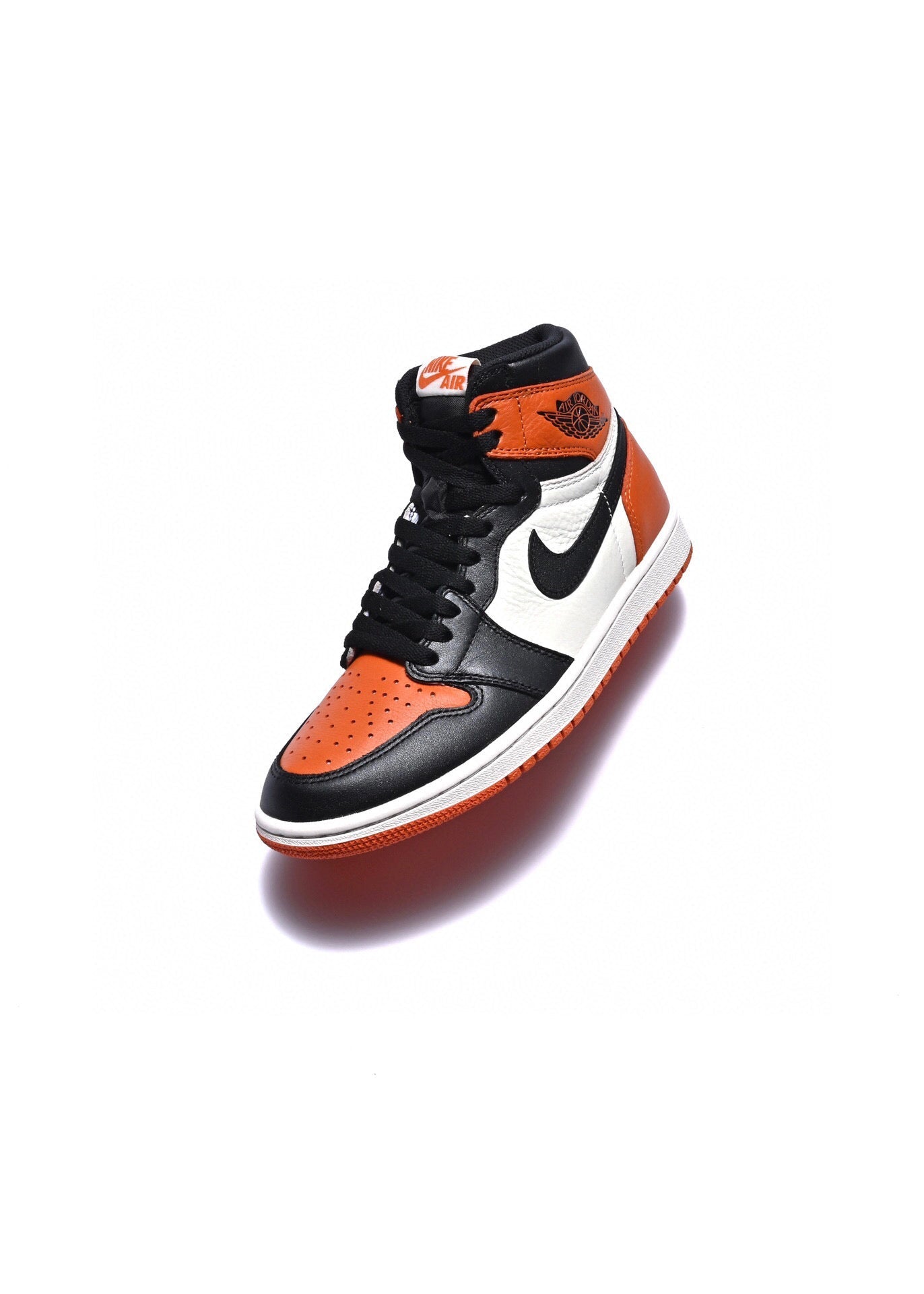 BL - AJ1 High Black Buckle