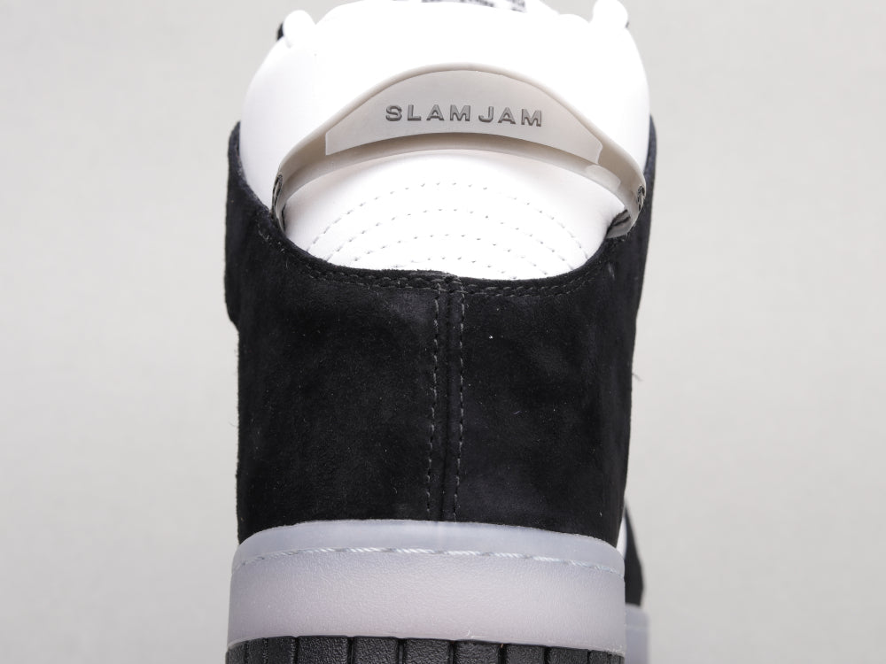 BL - NKE Slam Jam co-branded