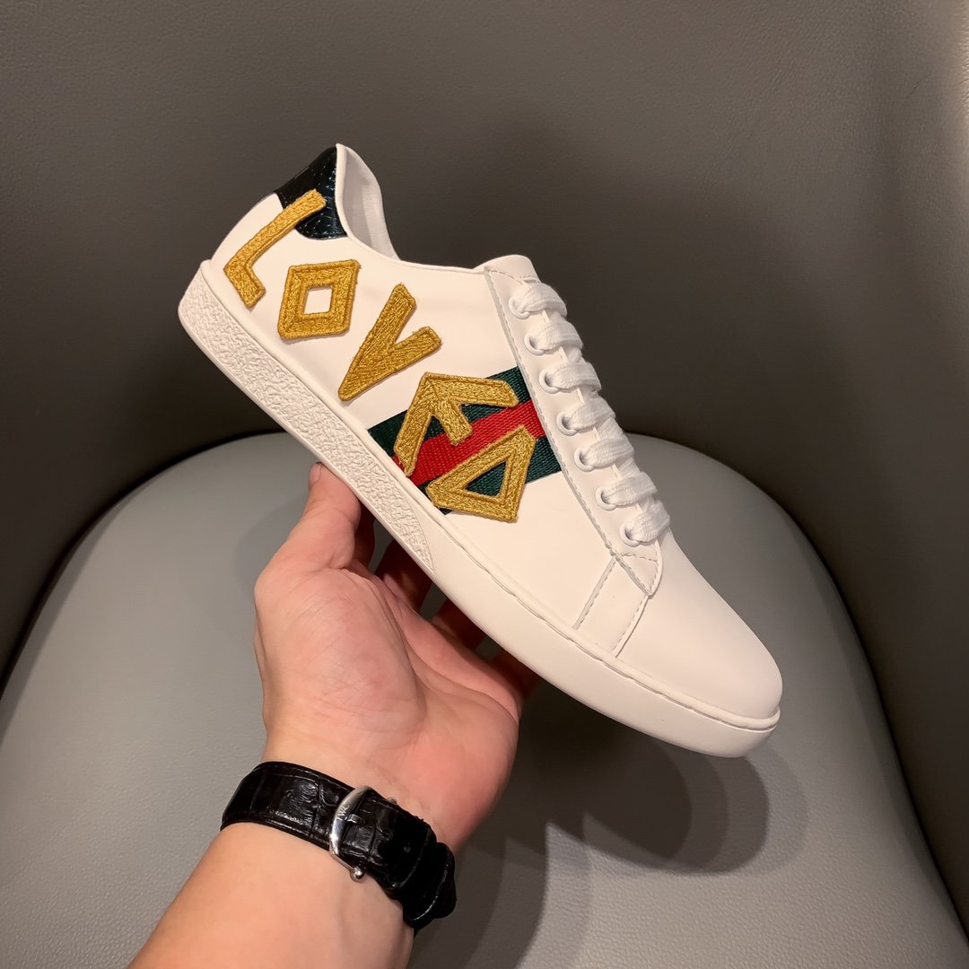 BL-GCI  Ace Embroidered Love  SNEAKER 122