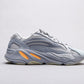 BL - Yzy 700 Inertia 2.0 Sneaker