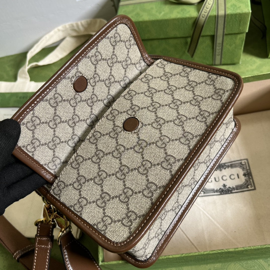 gg Messenger Bag With Interlocking G Beige And Ebony gg Supreme Canvas And Brown For Men 8in/21cm gg 674164 92THG