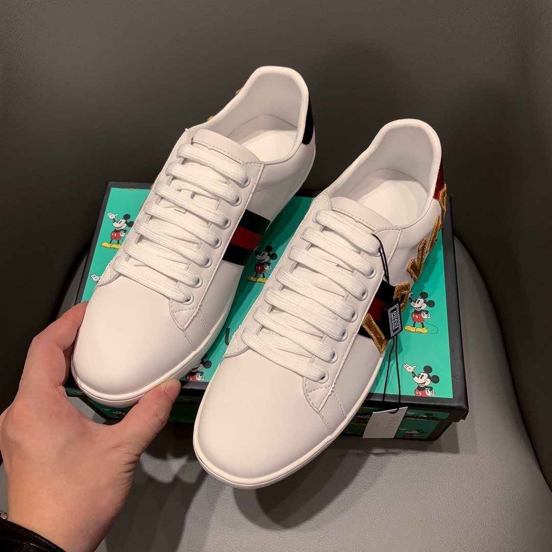 BL-GCI  Ace Embroidered Love  SNEAKER 122
