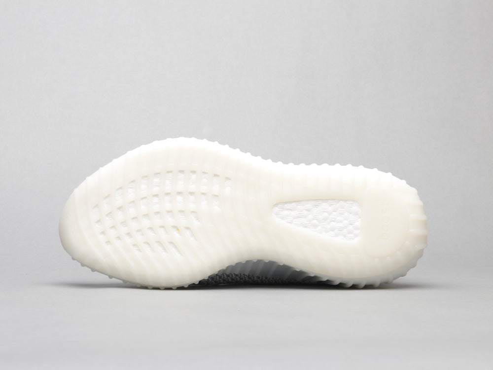BL - Yzy 350 White Angel Sneaker