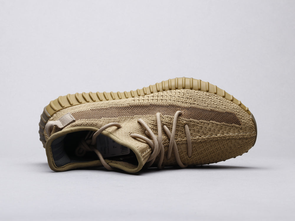 BL - Yzy 350 Earth Sneaker