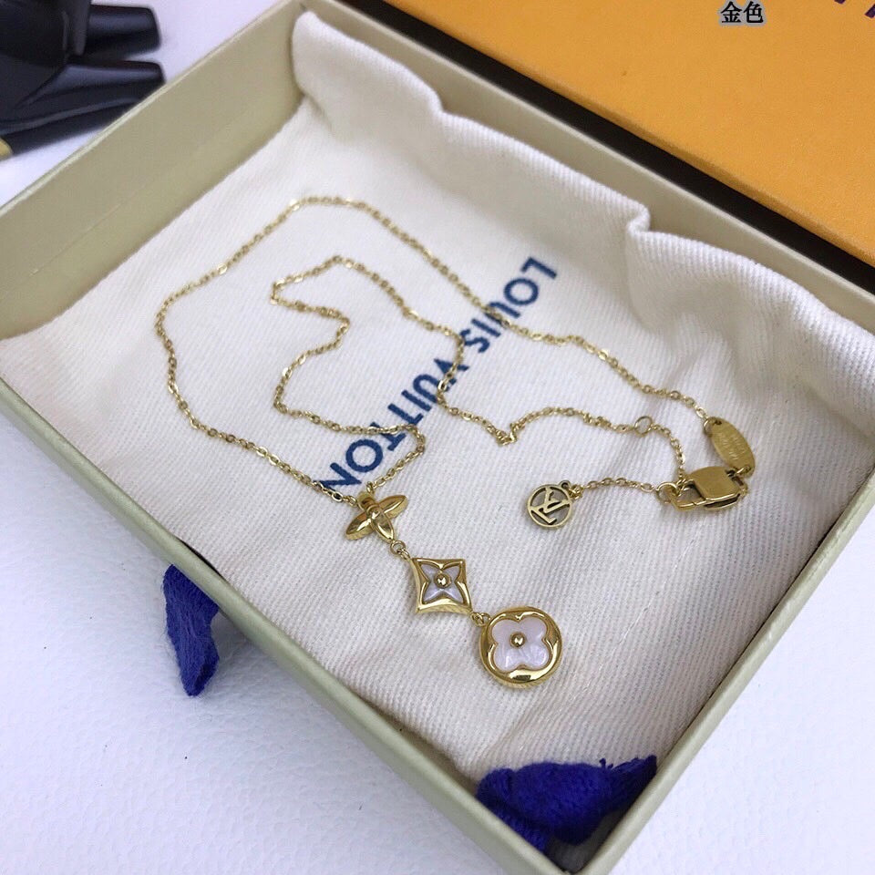 BL - High Quality Necklace LUV023