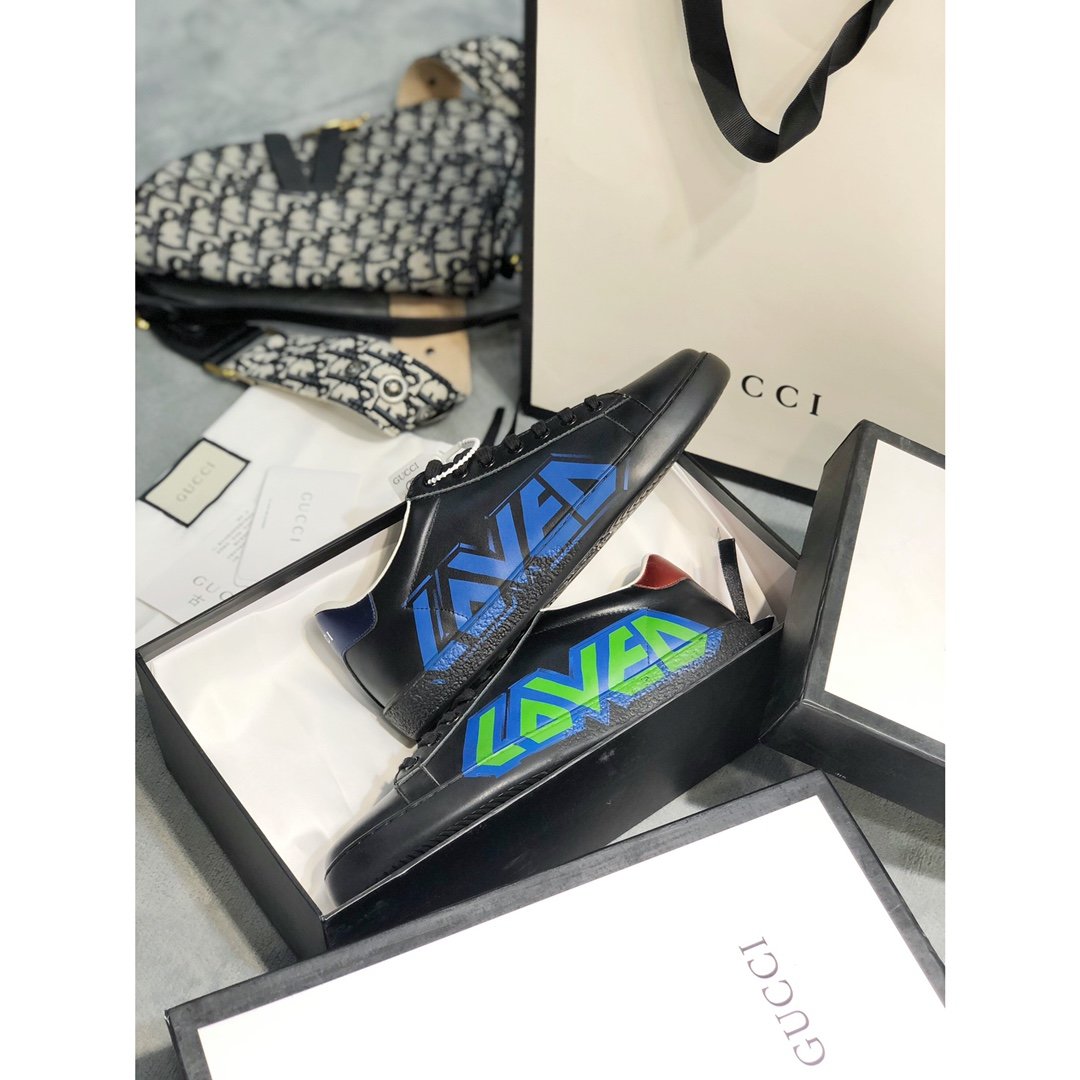 BL-GCI  Ace with loved black Sneaker 102