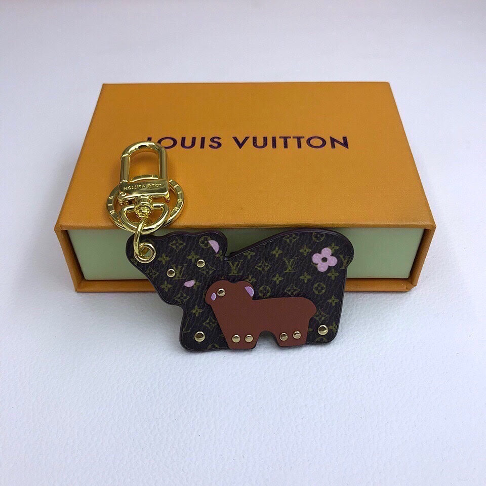 BL - High Quality Keychains LUV 017