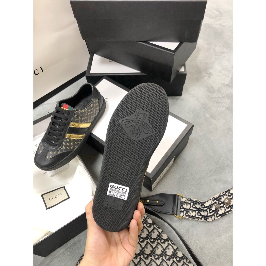 BL-GCI  Black Gold Sneaker 094