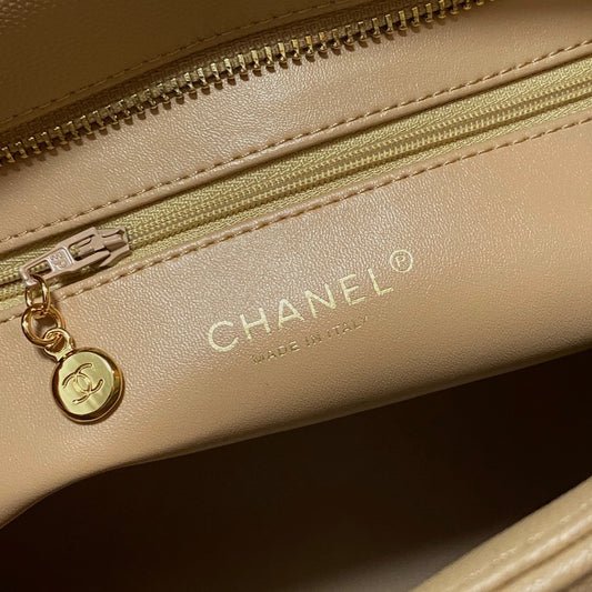 ChanelMedallion Tote Gold Hardware Caviar Yellow For Women, Women’s Handbags, Shoulder Bags 15.6in/32cm