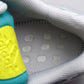 BL - Yzy 700 Inertia 2.0 Sneaker