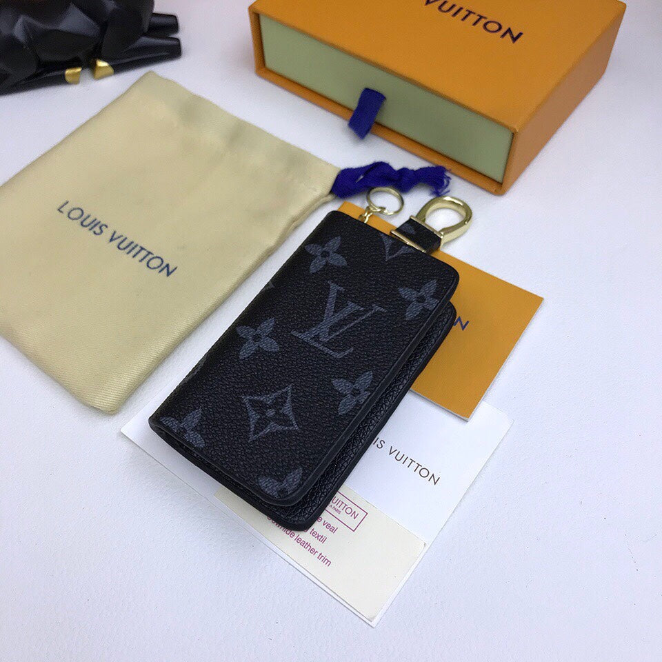 BL -High Quality Keychains LUV 064