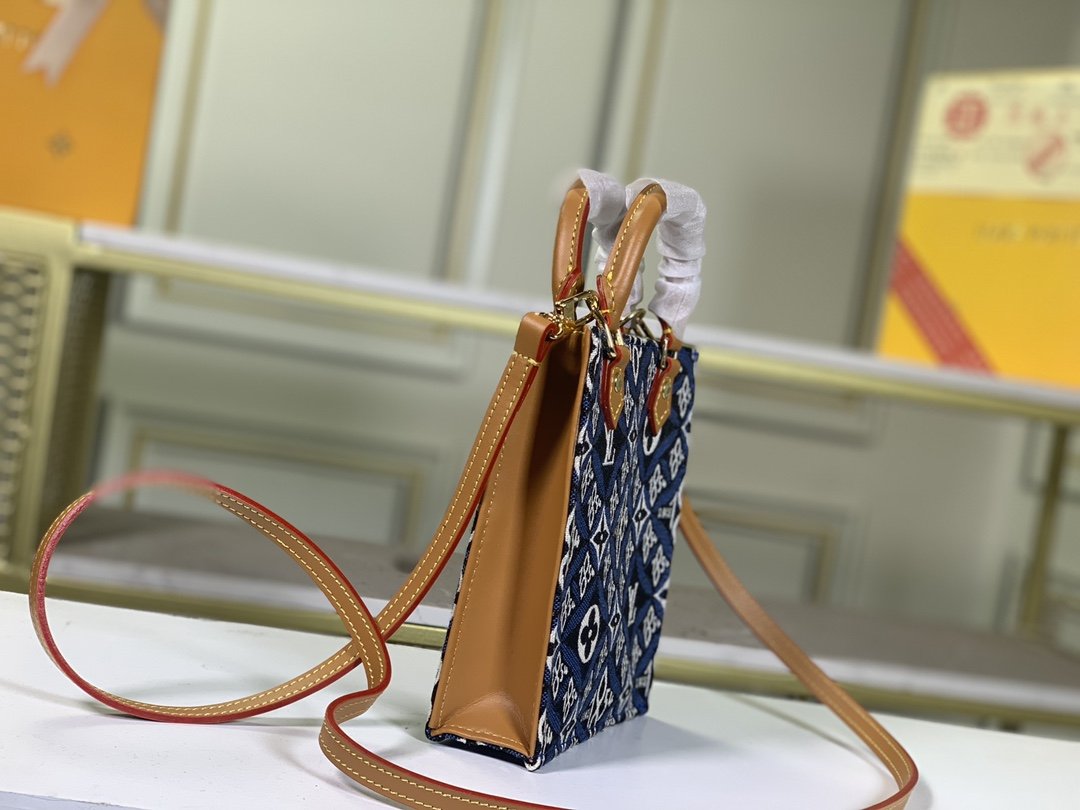 BL - High Quality Bags LUV 095