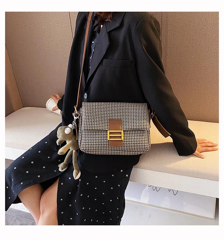 BL - 2021  Women LattiBL Shoulder Crossbody Bag