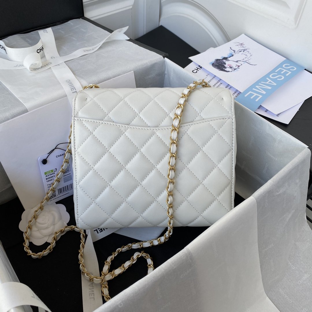 ChanelSmall Floor Pack White For Women, Women’s Bags 7.6in/19.5cm