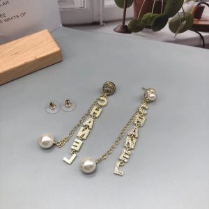 Best Quality Earring CN 064