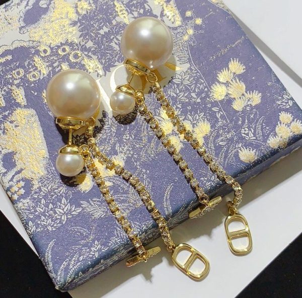 Best Quality Earring DR 051