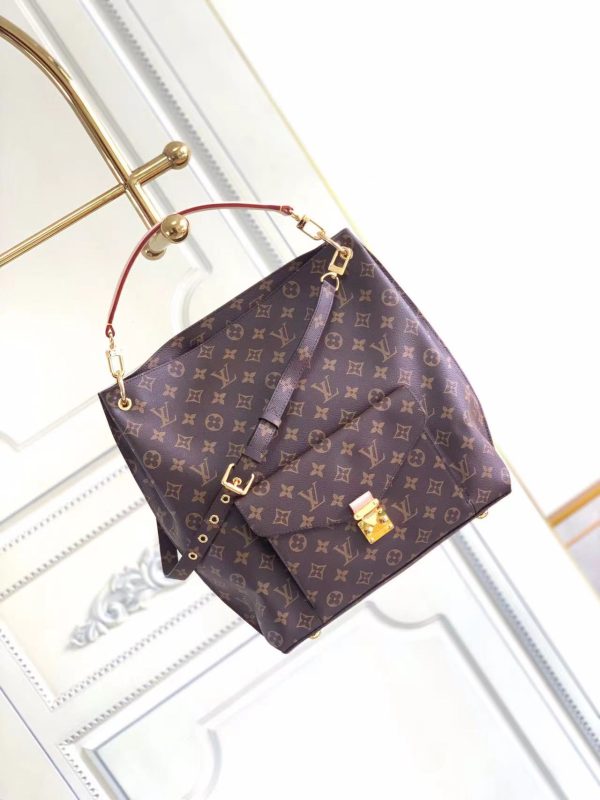 LV TOTE bag