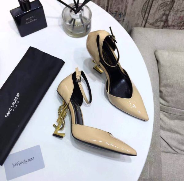 OPYUM SLINGBACK PUMPS IN PATENT LEATHER WITH GOLD-TONE HEEL